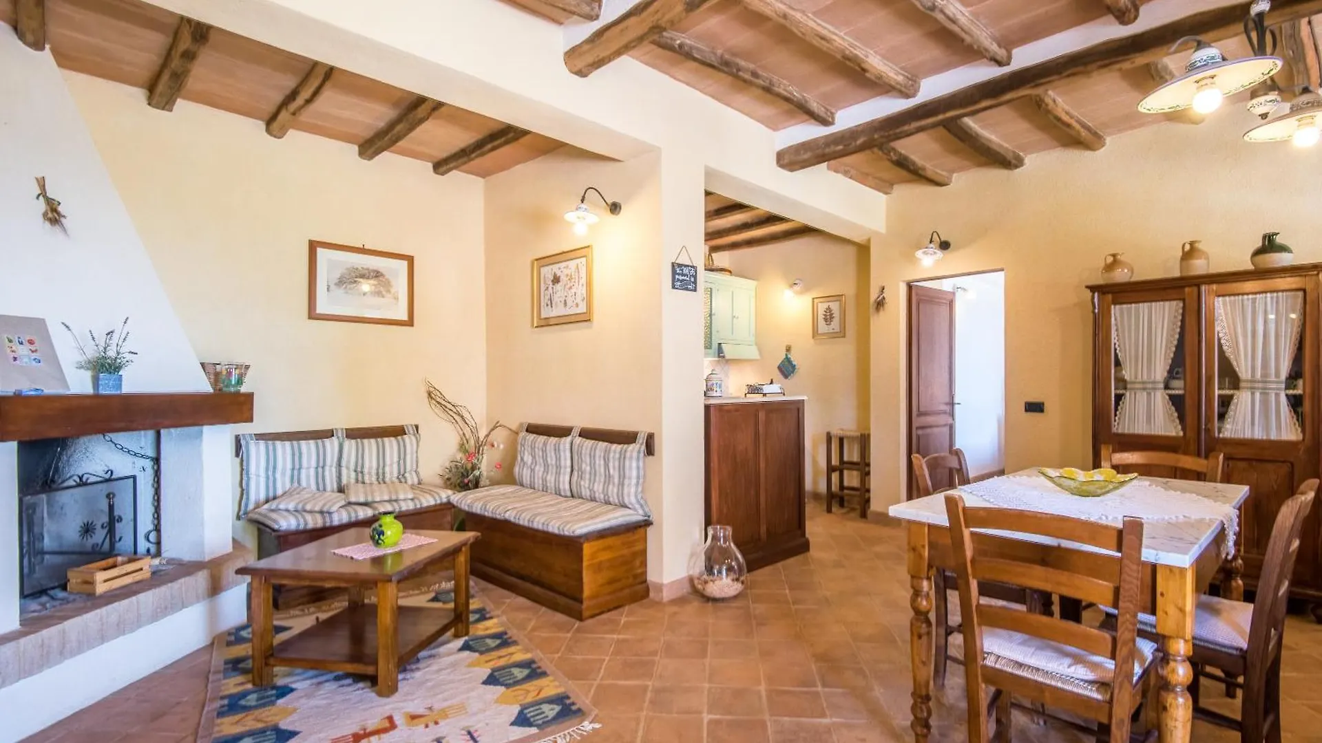 Çiftlik konaklama Melograno Apartment Podere Giardino Montalcino